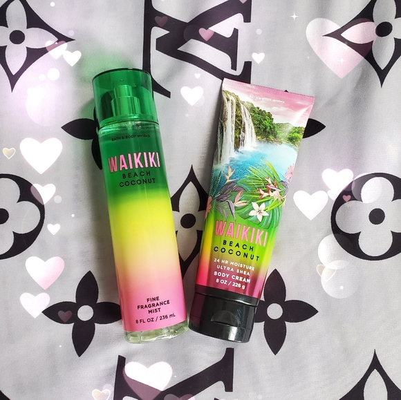 BBW ❤ Waikiki Beach Coconut Set